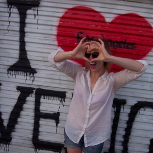 1001489_10102111687503218_895922059_n